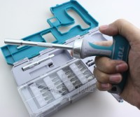 TACSD30256 T-Handle Ratchet with Bits 25 Pcs Set