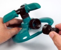 THPS23602 3-Arm Plastic Rotary Sprinkler